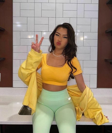 babeychar pornstar perfect photo