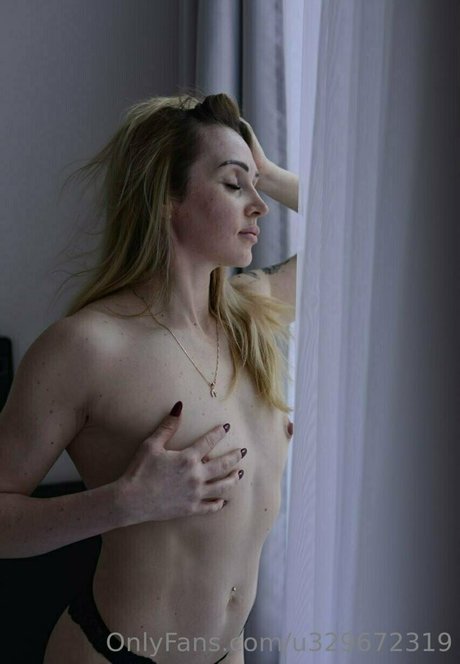 thigh high boots onlyfans best gallery