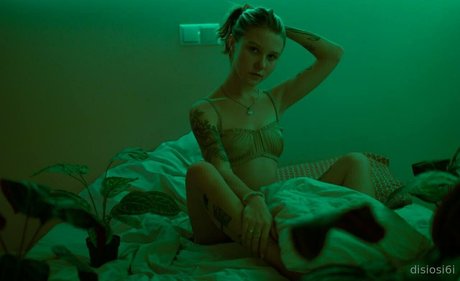 disiosi6i model pretty images