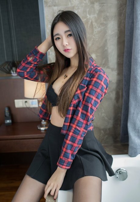 China Xiuren model pornographic photo