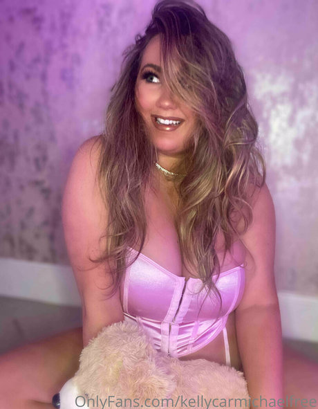 kellycarmichaelfree free star gallery