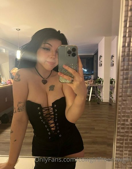 charliofacefree model free gallery