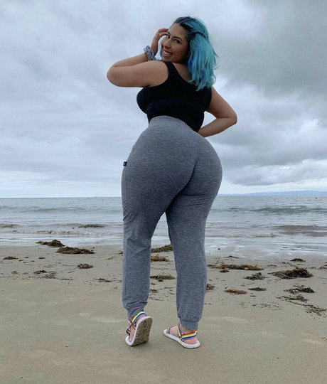 Kristh Albeno naked pornstar archive