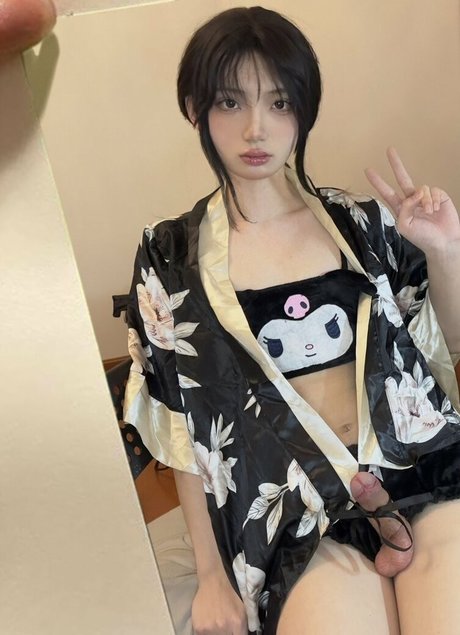 huangss001 nudes pornstar img