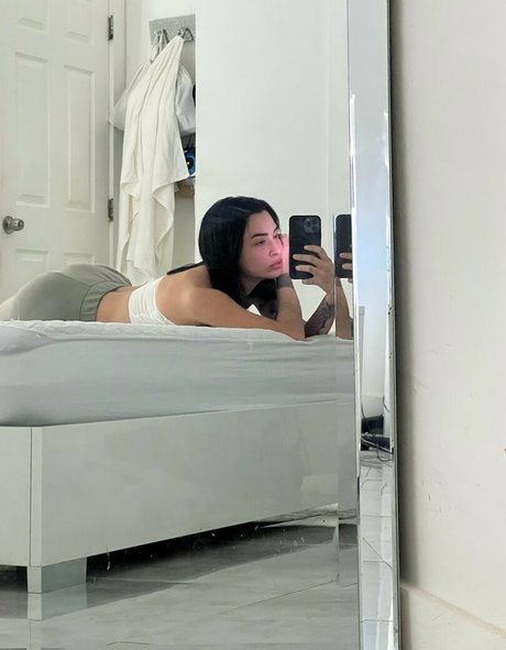 roselinllanes sexy model photos