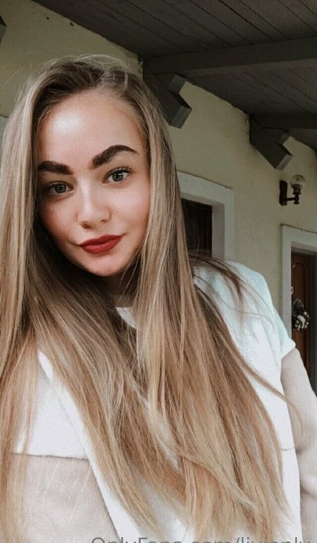 livionly perfect star pictures