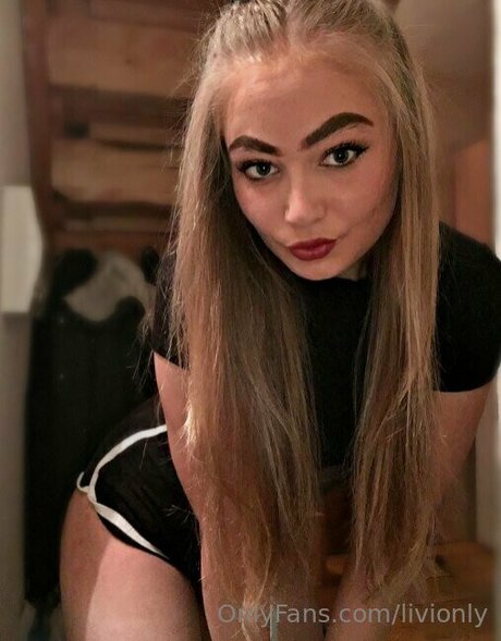 livionly nudes actress pictures