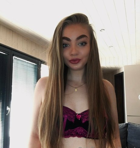 livionly pornstar nice pictures