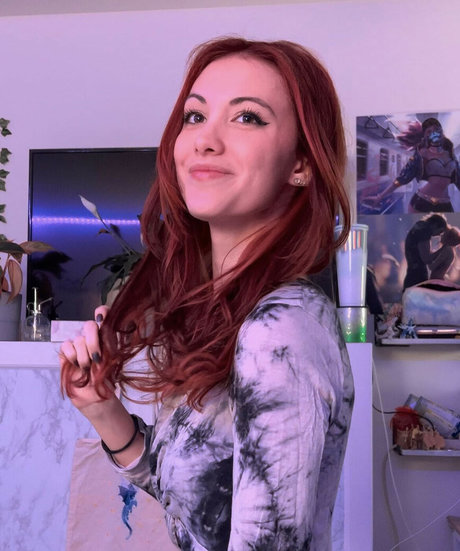 Echochlo pornstar art img