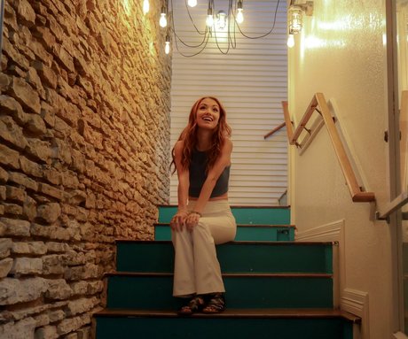 Echochlo free actress pic