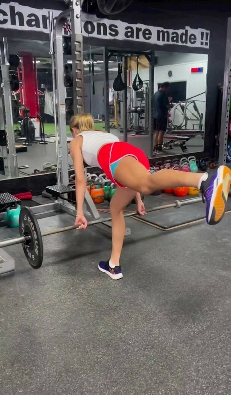 Eugenie Bouchard nude star pics