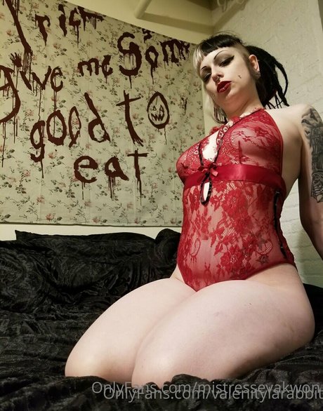 mistressyumi art actress galleries