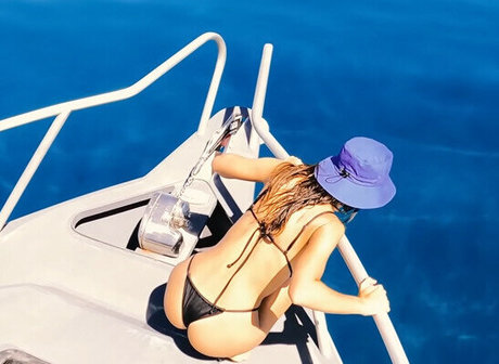 eyes onlyfans nudes image