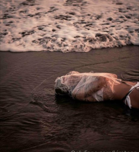 kirateen hot actress photos