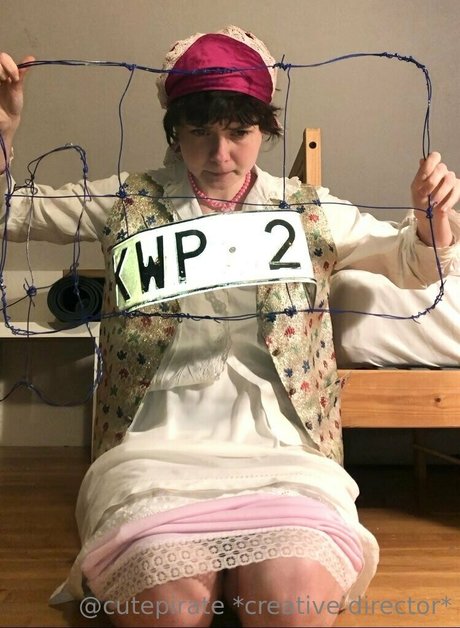 cutepirate naked star pic