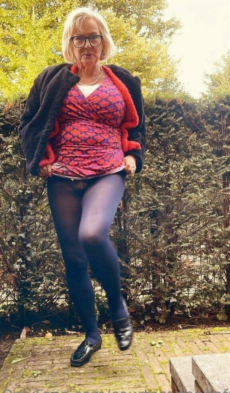 courtesanannafree perfect model pictures