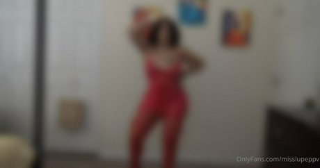 misslupeppv model top image