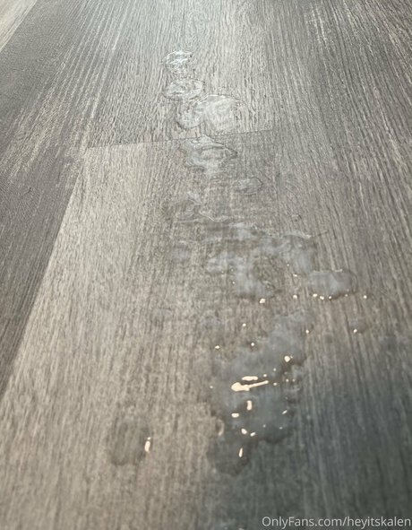 heyitskalen star nudes images