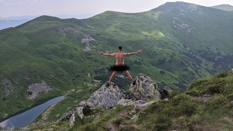 _BNaNA nude star photo