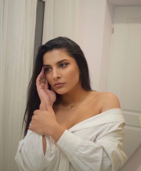 Manole Vanessa star nice picture