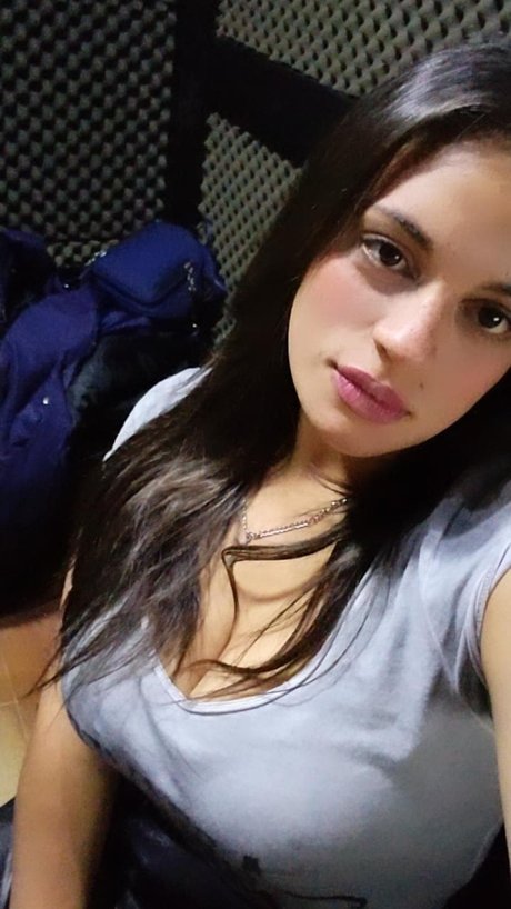 more1611 xxx pornstar img