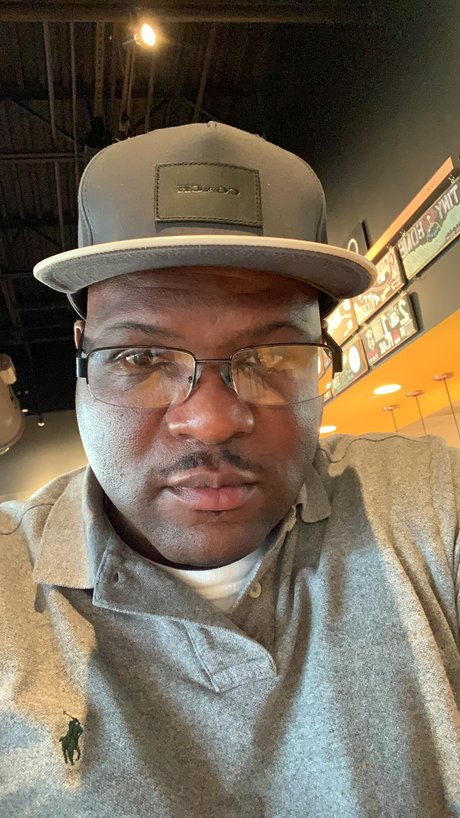 MontrelJ pornstar photo