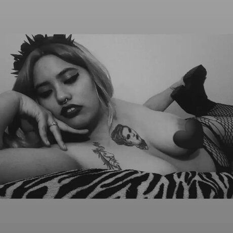 Aldana Correa star top pic