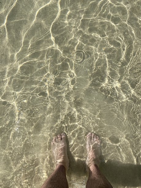 Clark Price nude actress pic