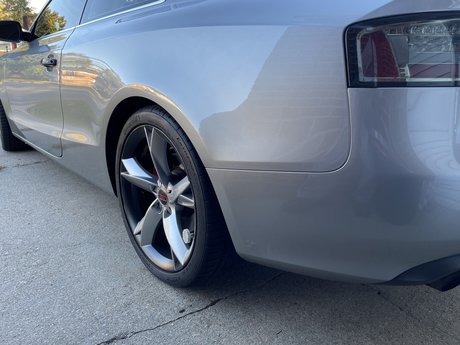 Peaceful high quality model picture