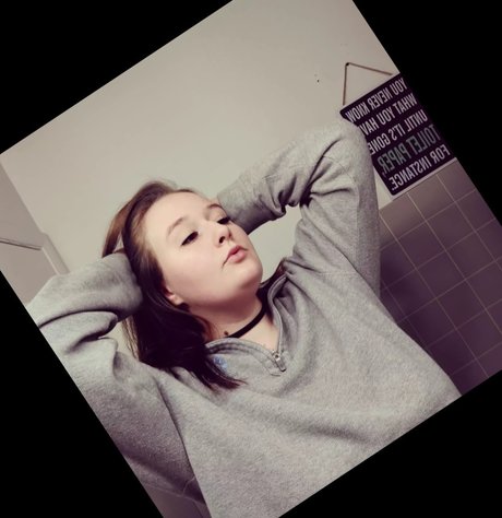 Madelina Babe model sex img