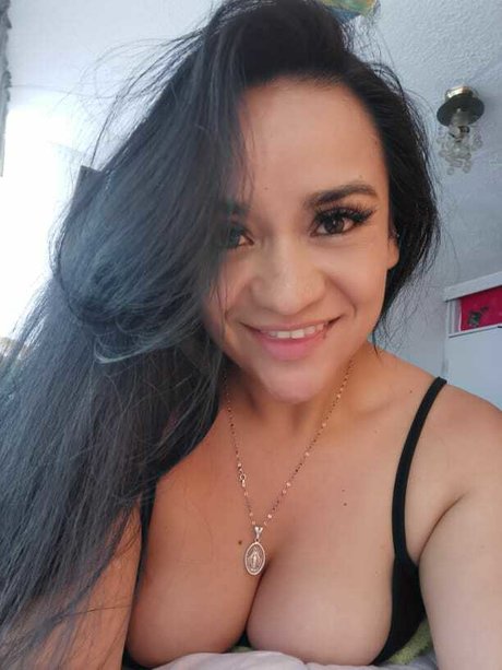 ANGELA pretty actress archive