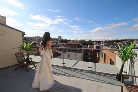 La Runaway Bride erotic actress archive