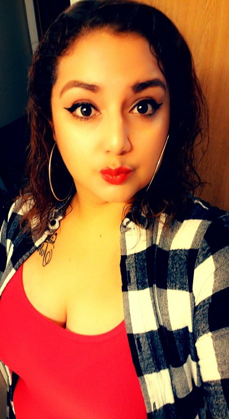 Kita Milano pretty pornstar pic