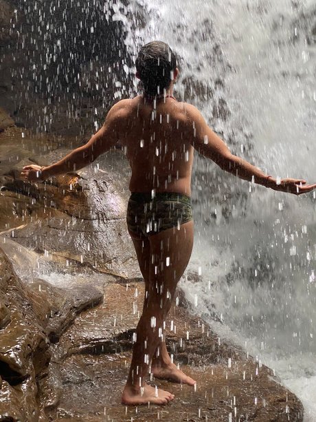 Giovanni P adult actress image