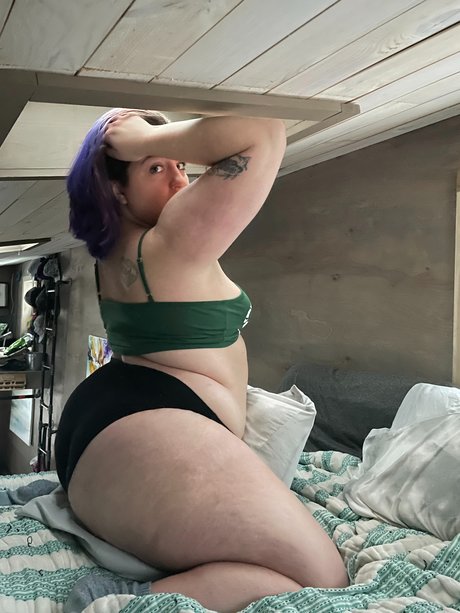 MoonwoodBlackRose model exclusive pictures