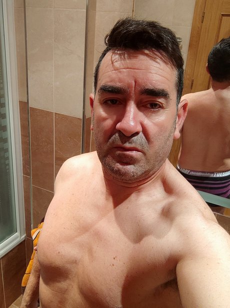 Mivatohot model pornographic image