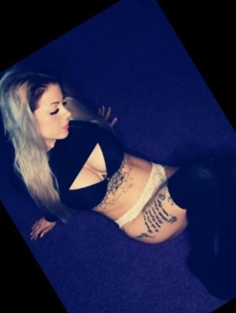 Jeda X hot actress pictures