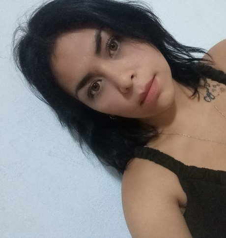 Vannia porn model pictures