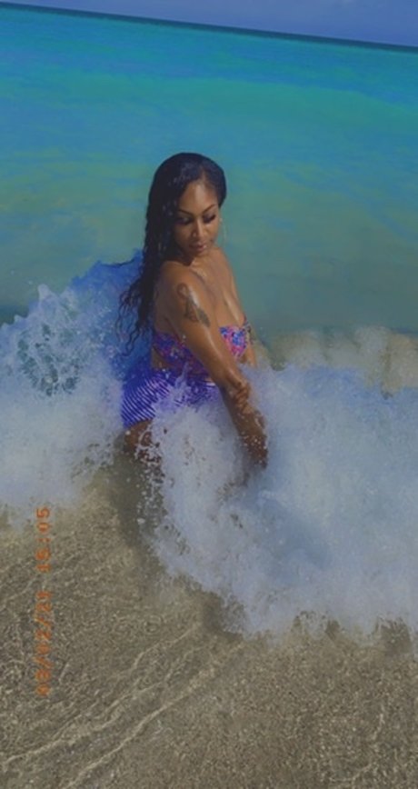 Sexynae22 star naked photos