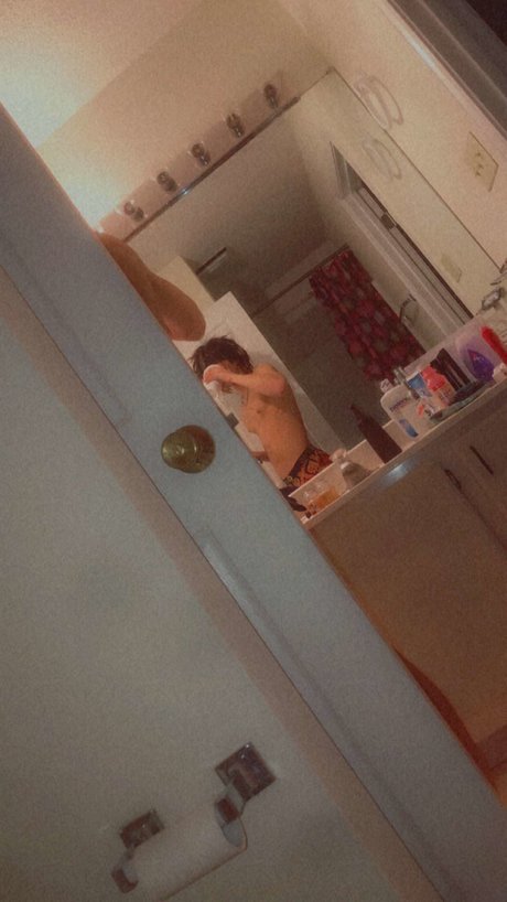 Xellow Ray x maniii nude model galleries