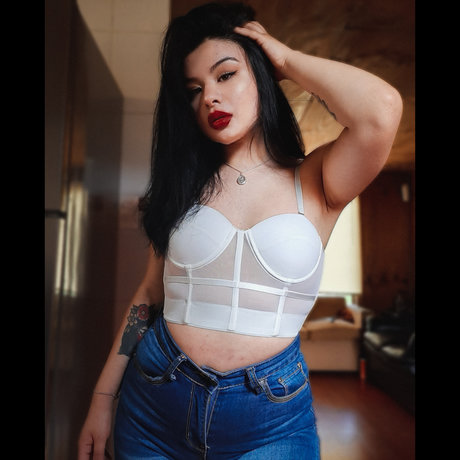 Monserrat Garrido xxx star img