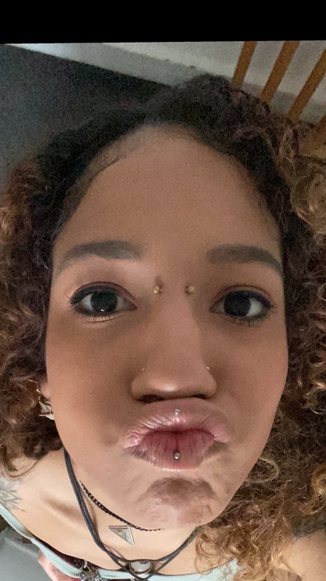 Pixie Onyx pornstar perfect archive