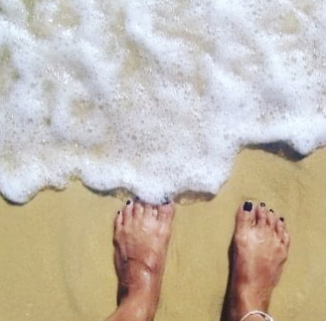 FeetGirlFans porn actress photo