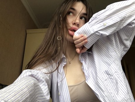 Under Clothes K_ high quality pornstar pictures