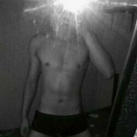 Happy pin_ star art pic