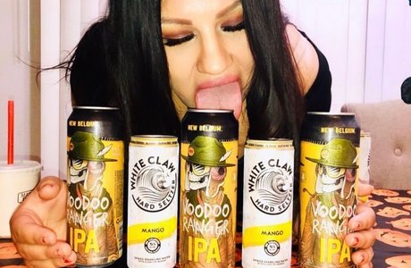 Naughty bites_ model pornographic pictures