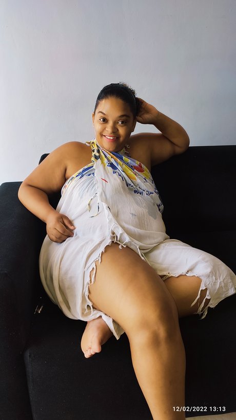 Longtonguegoddess adult model picture