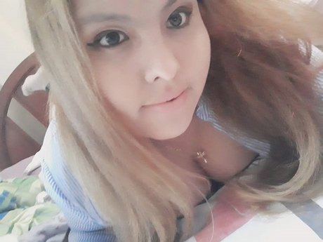 kiara star top picture