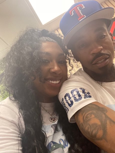 BAYHOOD N TEE_ high quality pornstar image