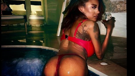 Kalizzie FREE top model photo